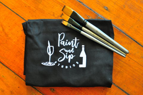 Paint And Sip Experience - Northern Rivers Accommodation 2