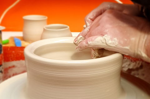 Beck Davies Ceramics Pottery Classes And Workshops - Northern Rivers Accommodation 1