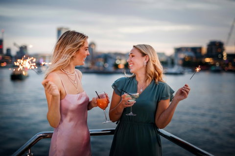 Christmas Day Lunch Cruises - Northern Rivers Accommodation 0