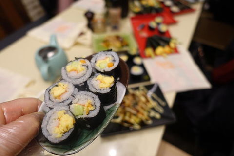 Japanese Cooking - Northern Rivers Accommodation 2