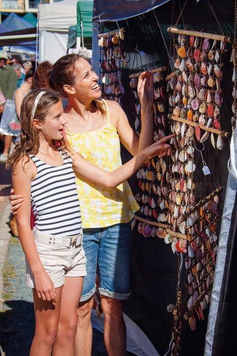 Lions Airlie Beach Community Markets - Northern Rivers Accommodation 1