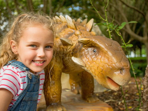 Mega Creatures At Hunter Valley Gardens - Postponed - Northern Rivers Accommodation 2