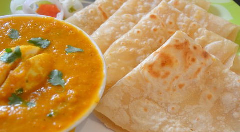 Raj Mahal Indian Restaurant - Northern Rivers Accommodation 2