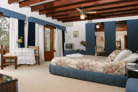 Chalet Swisse Spa - Northern Rivers Accommodation 0