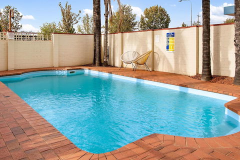 Econo Lodge Griffith Motor Inn - Northern Rivers Accommodation 3