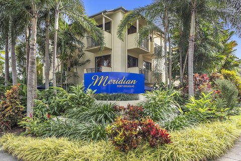 Meridian Port Douglas - Northern Rivers Accommodation 0
