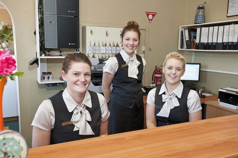 The Waterfront Wynyard - Northern Rivers Accommodation 4
