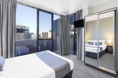 Riverside Apartments Melbourne - Northern Rivers Accommodation 4