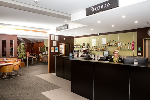 Edgewater Hotel - Northern Rivers Accommodation 0