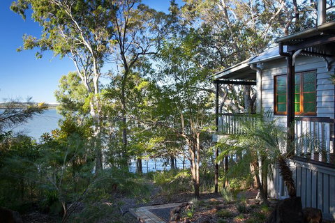 Eumarella Shores Noosa Lake Retreat - Northern Rivers Accommodation 1
