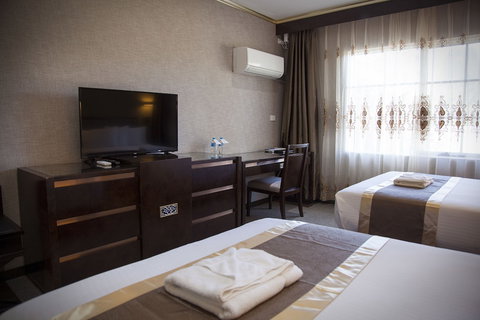 Eltham Gateway Hotel - Northern Rivers Accommodation 5