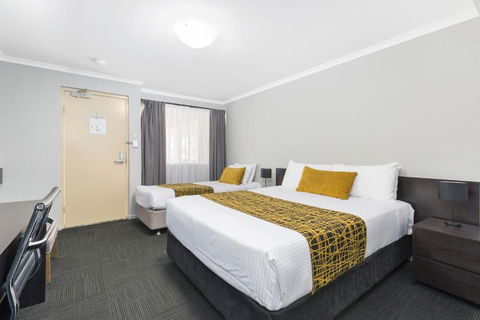 The Stirling Motel - Northern Rivers Accommodation 5