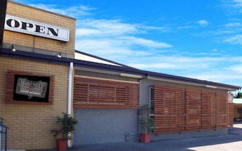 High Street Motor Inn - Northern Rivers Accommodation 0