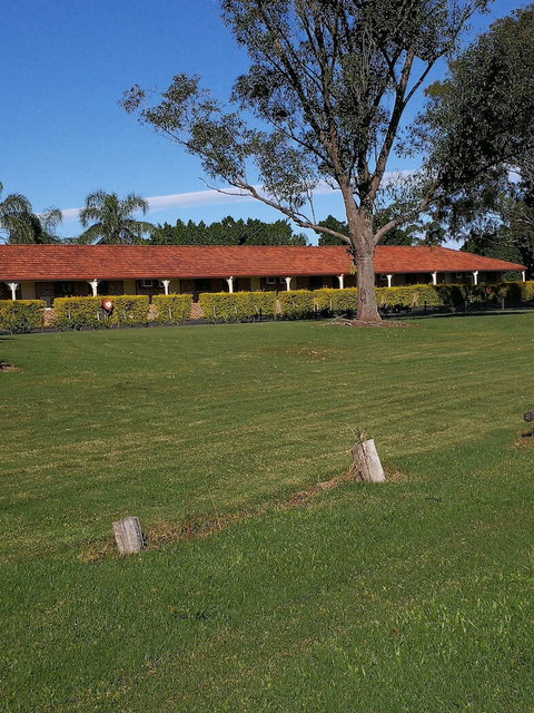 Lakeside Lodge Motel - Northern Rivers Accommodation 0