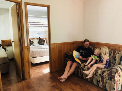 Nitmiluk Chalets - Northern Rivers Accommodation 4