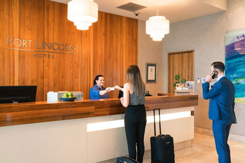 The Port Lincoln Hotel - Northern Rivers Accommodation 4