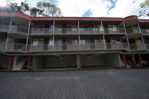 Lorne Coachman Inn - Northern Rivers Accommodation 0