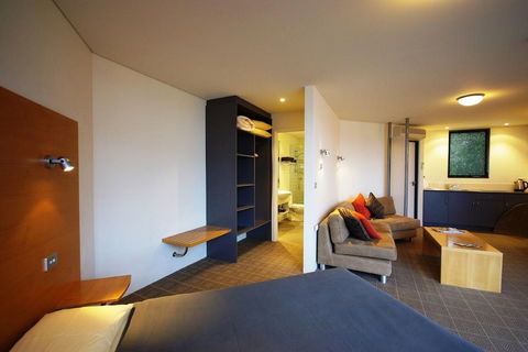 Edge Of The Bay Resort - Northern Rivers Accommodation 2