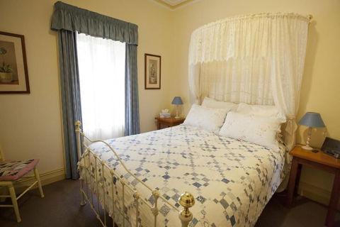 Robe House - Northern Rivers Accommodation 6
