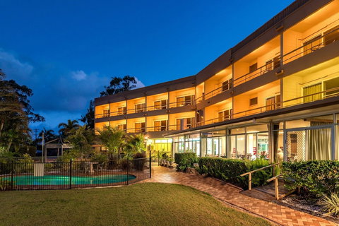 Camelot Motel - Northern Rivers Accommodation 0