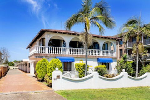 Ocean Breeze Motel - Northern Rivers Accommodation 0