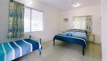 Beaches Backpackers Airlie Beach - Hostel - Northern Rivers Accommodation 3