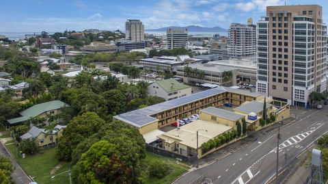 The Robert Towns - Northern Rivers Accommodation 1