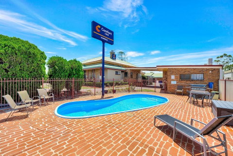 Comfort Inn Warwick - Northern Rivers Accommodation 5