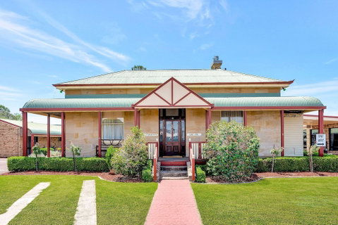 Comfort Inn Warwick - Northern Rivers Accommodation 3