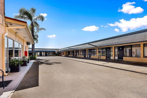 Comfort Inn And Suites Manhattan - Northern Rivers Accommodation 3