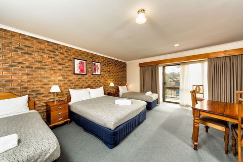 Hume Country Motor Inn - Northern Rivers Accommodation 5