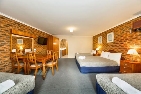 Hume Country Motor Inn - Northern Rivers Accommodation 4