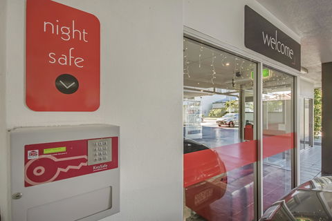 The Chermside Apartments - Northern Rivers Accommodation 4
