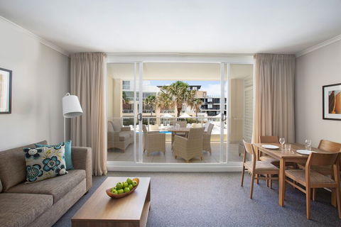 Mantra Ettalong Beach - Northern Rivers Accommodation 6