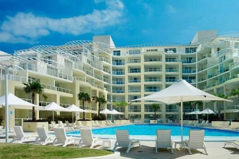 Mantra Ettalong Beach - Northern Rivers Accommodation 1