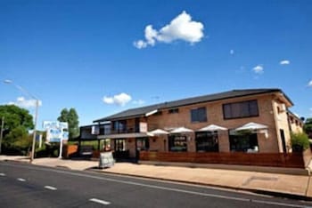 Golden West Motor Inn - Northern Rivers Accommodation 1