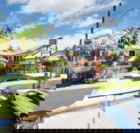 Tropical Queenslander - Northern Rivers Accommodation