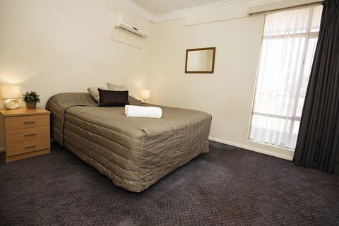 Kalgoorlie Overland Motel - Northern Rivers Accommodation 5