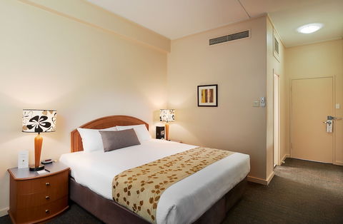 The Chifley On South Terrace - Northern Rivers Accommodation 4