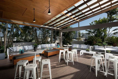 Rydges Plaza Cairns - Northern Rivers Accommodation 6