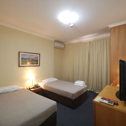 Criterion Hotel Perth - Northern Rivers Accommodation 4