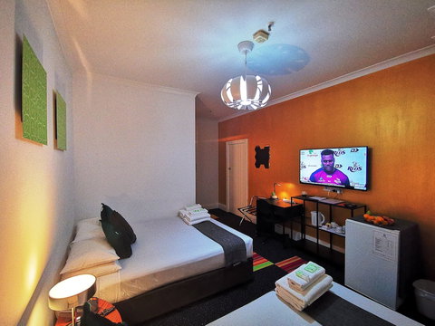 Criterion Hotel Perth - Northern Rivers Accommodation 5