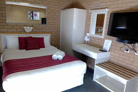 Country Home Motor Inn - Northern Rivers Accommodation 5
