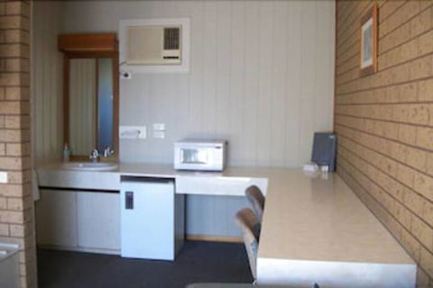 Country Home Motor Inn - Northern Rivers Accommodation 6
