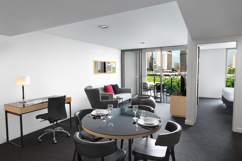 Mantra South Bank - Northern Rivers Accommodation 4