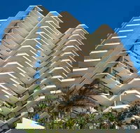Beach House Seaside Resort Coolangatta - Northern Rivers Accommodation