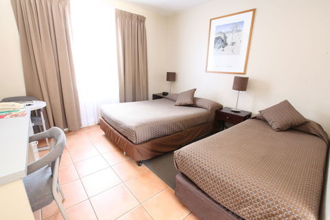 Forrest Hotel And Apartments - Northern Rivers Accommodation 3