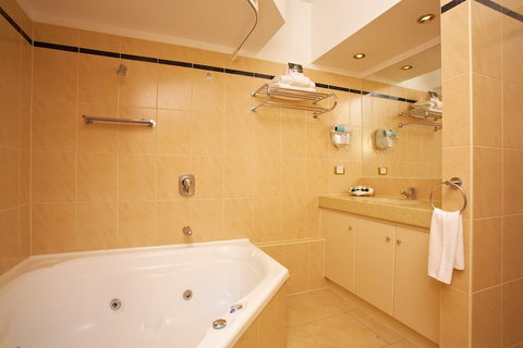 Quest Savoy - Northern Rivers Accommodation 4