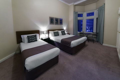 Mansions On Pulteney - Northern Rivers Accommodation 7