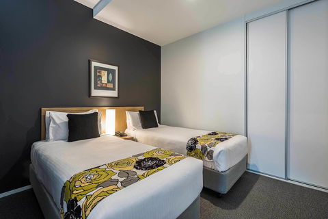 Mantra 100 Exhibition - Northern Rivers Accommodation 6